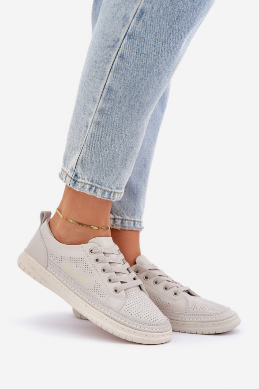 Zapatillas de piel natural. color gris Cloesa