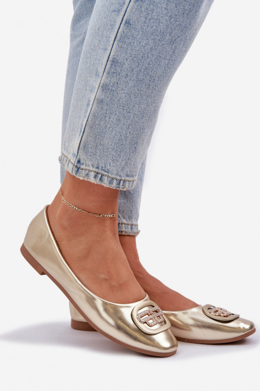 bailarinas Sobre suela plana con adornos color dorado Ainoria