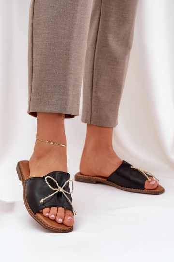 Zapatillas Sobre suela plana para decorar Kokardką de color negro Deonelis 2