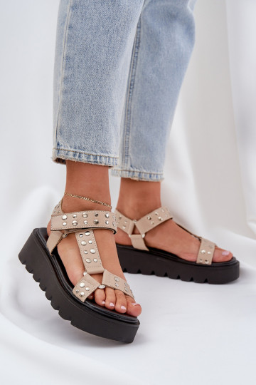 Decorado sandalias con una plataforma beige Tatellia
