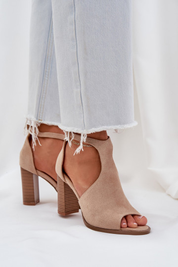 sandalias con tacones Z de gamuza ecológicau beige Lanadriena 2