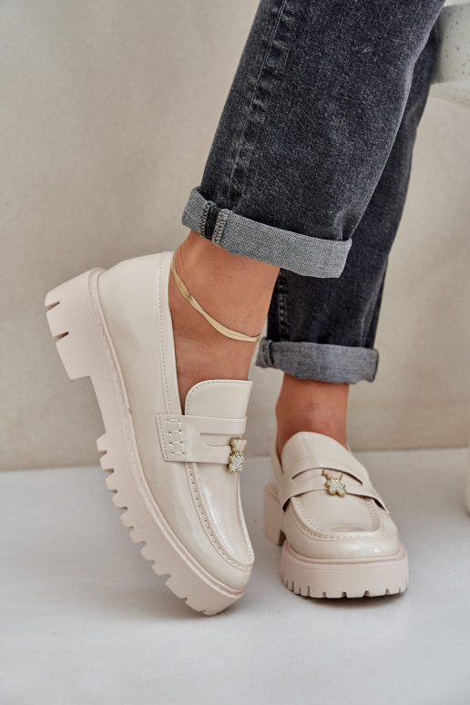 Mocasines lacados Femenino Z Przypinką osos de peluche beige ENulinea