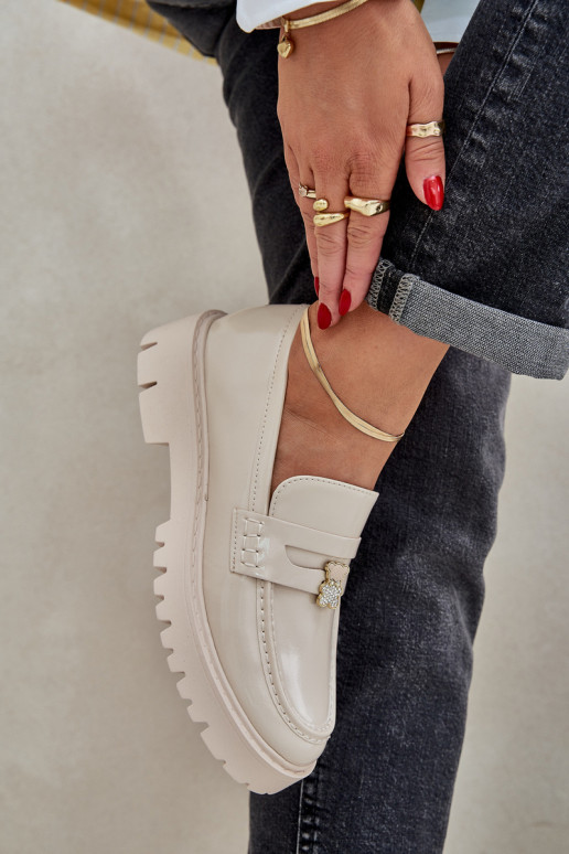 Mocasines lacados Femenino Z Przypinką osos de peluche beige ENulinea