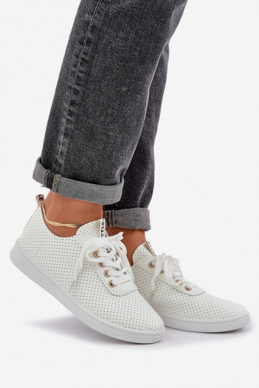 Deportivas de mujer caladas con cordones color marfil Carinel Deportivas de mujer caladas con cordones color marfil Carinel