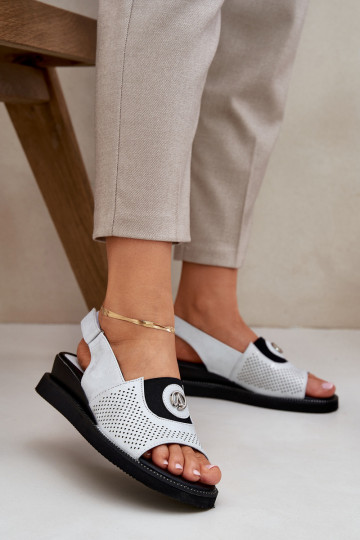 Sandalias de mujer con una plataforma color plata Isnnoria 2