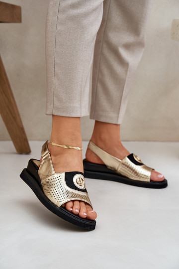 Sandalias de mujer con una plataforma color dorado Isnnoria