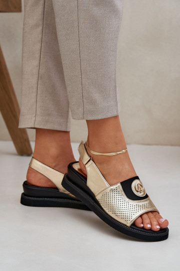 Sandalias de mujer con una plataforma color dorado Isnnoria 2