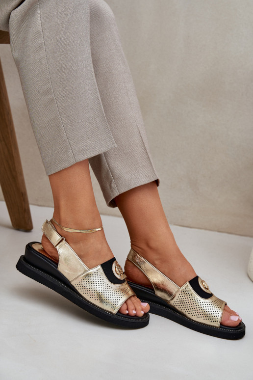 Sandalias de mujer con una plataforma color dorado Isnnoria