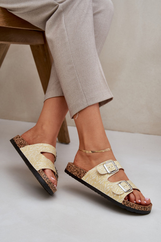  Zapatillas Sobre suela de corcho con hebillas color amarillo Atera