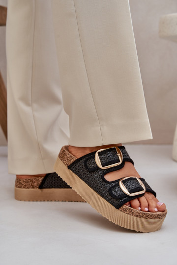 Zapatillas Con Trenza I con hebillasmi con una plataforma de color negro Aralissea 2