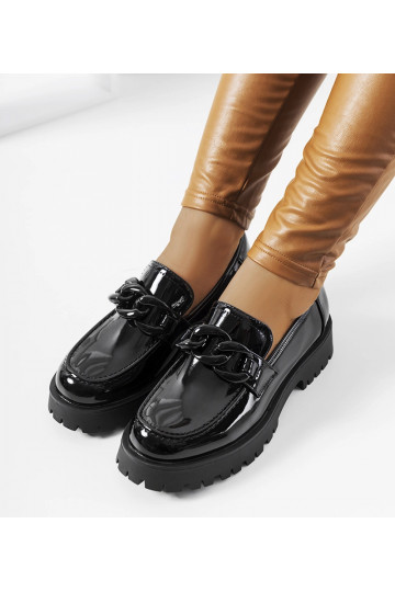 Zapatos negros de charol... 2