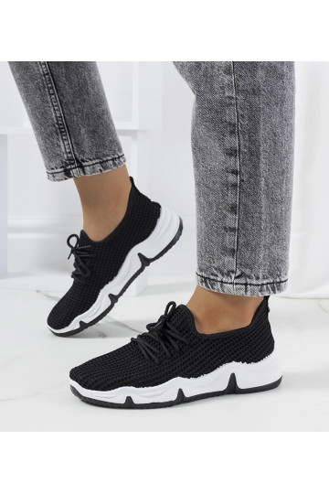 Zapatillas deportivas...