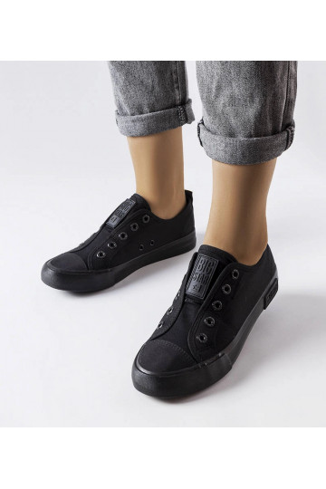Zapatillas negras sin...