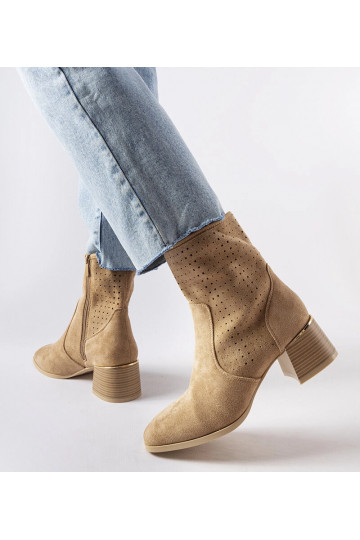 Botines beige con parte...
