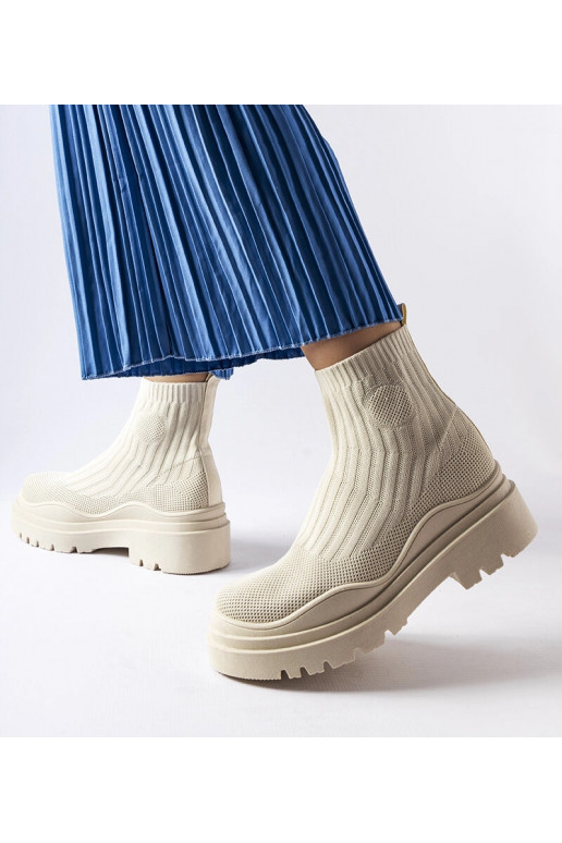 Zapatillas altas beige Marks Zapatillas altas beige Marks