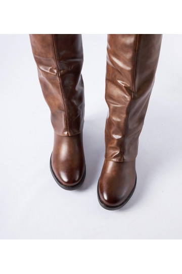 Botas marrones cálidas con... 2