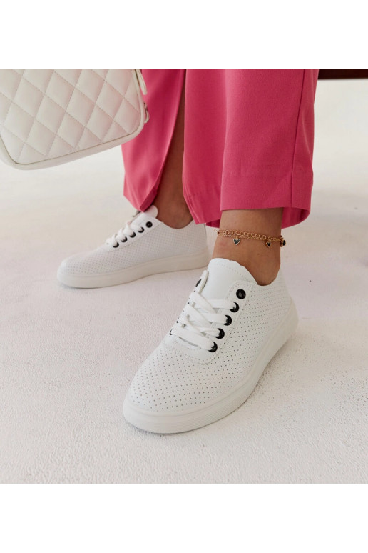 Zapatillas blancas de piel ecológica...
