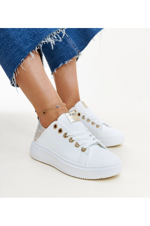 Zapatillas blancas y beige con...