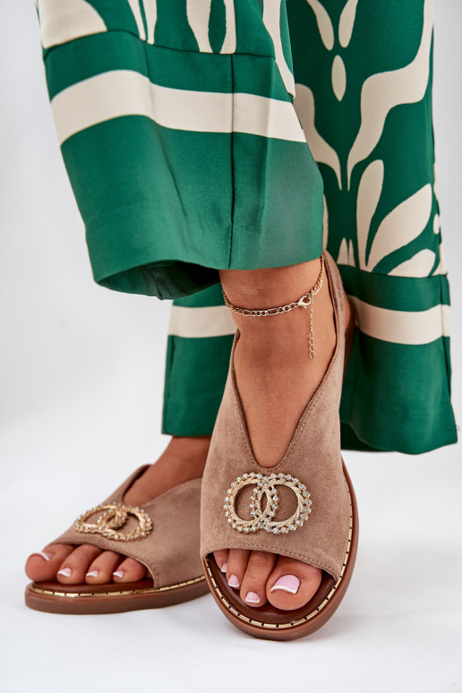 Sandalias de mujer con adornos con tacones anchos de gamuza ecológicaoAe beige Ralisses