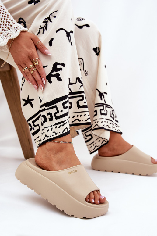 Zapatillas ligeras zapatillas de mujer con una plataforma Big Star RR274A569 beige