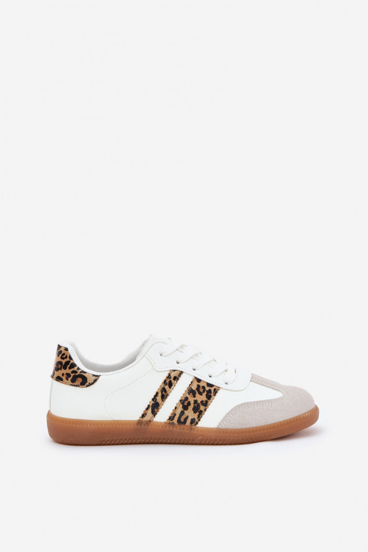 Bajo Zapatillas modelo zapatos. Femenino de cuero ecológico con estampados de piel de leopardo el color blanco Nonalorin