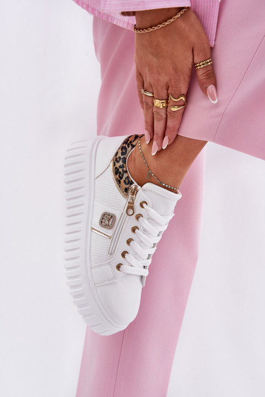 zapatillas Femenino con una plataforma de cuero ecológico con estampados de piel de leopardo el color blanco Velionna