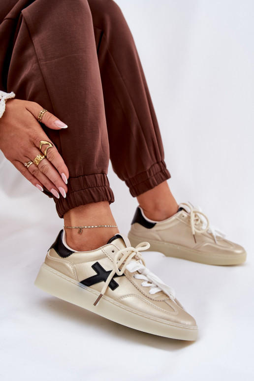 Bajo zapatillas Femenino color dorado Zelevelis