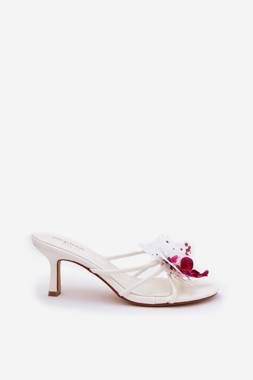 zapatillas de mujer con tacones finos Ze Sztucznym Una flor el color blanco Reyi