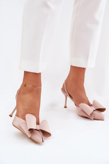 zapatos de tacón alto con talón descubierto y lazo color arena Eklevia
