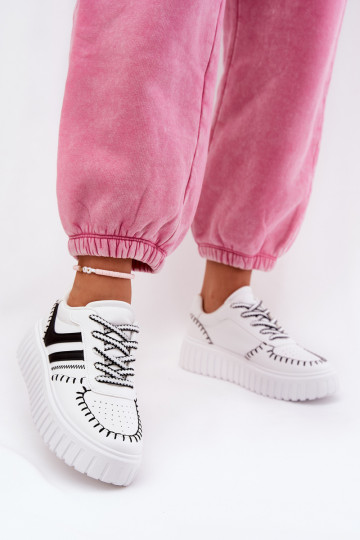 Zapatillas modelo batai Mujer con plataforma color blanco y negro Ofenale 2