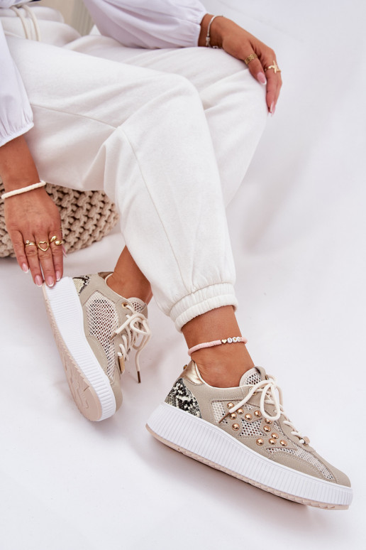 zapatillas Femenino con malla y sementales beige Ogalda