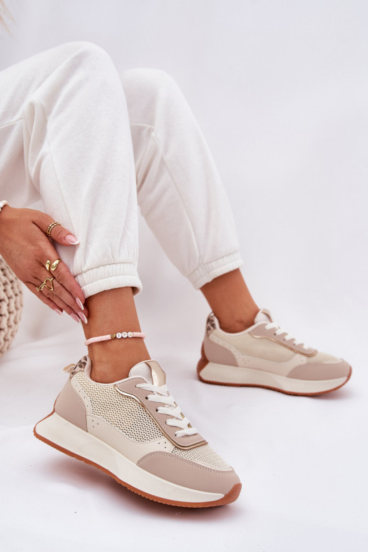 zapatillas Femenino con malla con una plataforma beige Poova