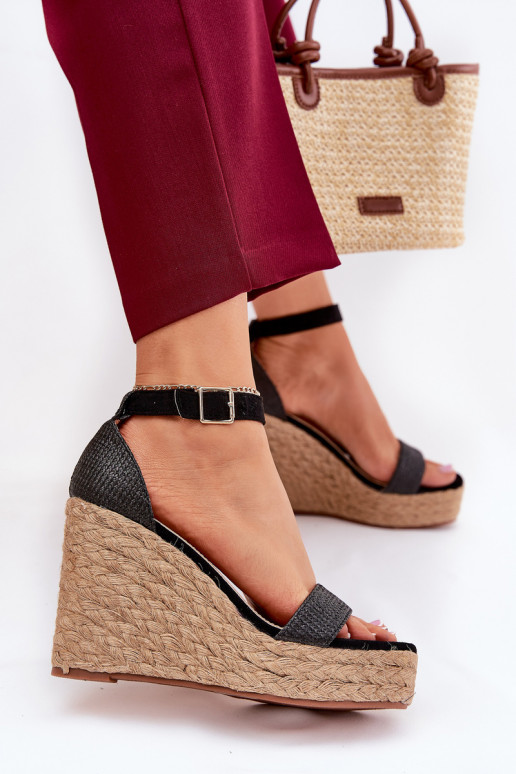 Sandalias de mujer en una cuña Con Trenza de color negro Adelio