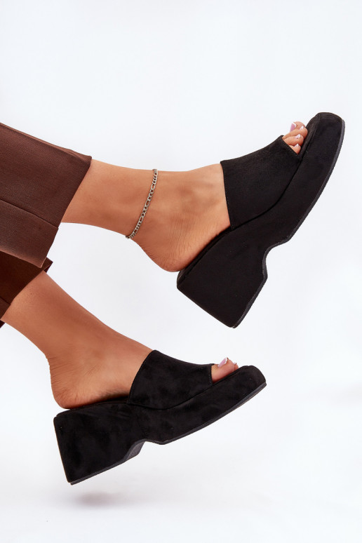 Eko Zapatillas de ante para mujer. con una plataforma I Koturnie de color negro Afisal