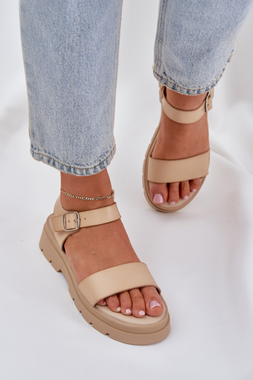Sandalias de mujer con plataforma...