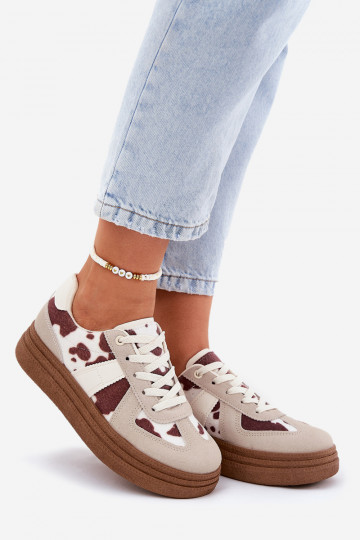 Zapatos de mujer modelo Sneakers con plataforma IN Łaty color arena Lincidi