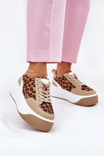 Zapatillas modelo zapatos. Femenino con una plataforma con estampados de piel de leopardo beige Tamorniel 2