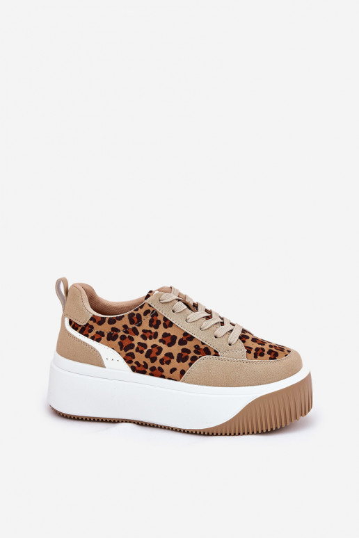 Zapatillas modelo zapatos. Femenino con una plataforma con estampados de piel de leopardo beige Tamorniel