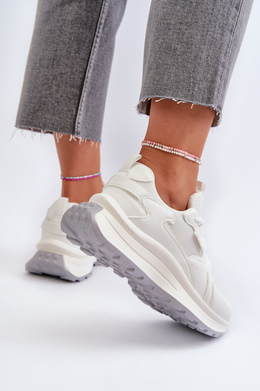 Zapatillas modelo zapatos. Femenino HI-POLY SYSTEM Big Star NN274A107 el color blanco Zapatillas modelo zapatos. Femenino HI-POLY SYSTEM Big Star NN274A107 el color blanco