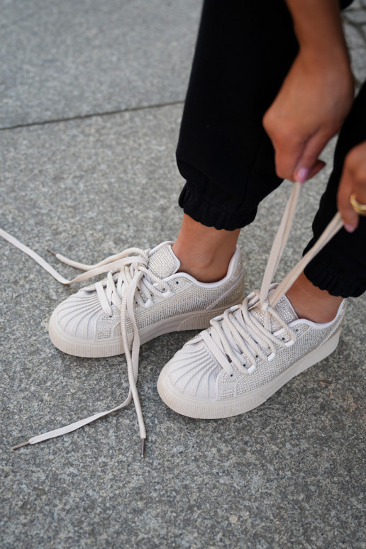 Zapatillas deportivas de mujer con decoración y plataforma en color arena Eanneth Zapatillas deportivas de mujer con decoración y plataforma en color arena Eanneth