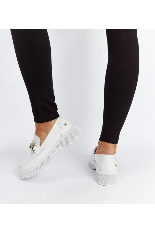 Mocasines de cuero blancos GOE LL2N4038